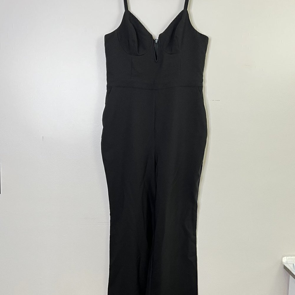 NWT Lovers and Friends‎ Black Full Length Jumpsuit Adjustable Straps Wide Leg